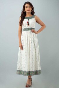 Pakhi White Rayon Kurti