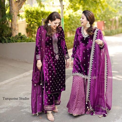 Women Fancy Designer Pakistani Suit...