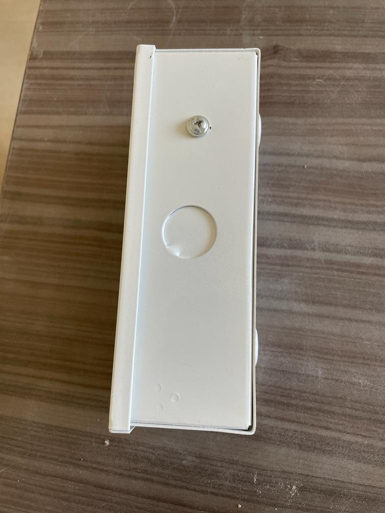 MCB BOX 2 POLE SINGLE DOOR METAL