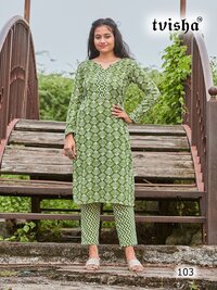 Women Fancy Capsule Cotton Print Kurtis set...