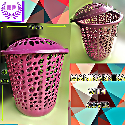 Plastic Basket With Cover