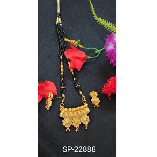 Ladies Mangalsutra With Earring Gender: Women