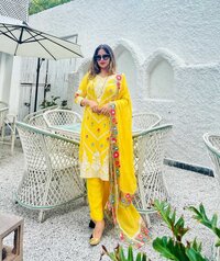 Women Pretty New Designer Party Wear Suit...