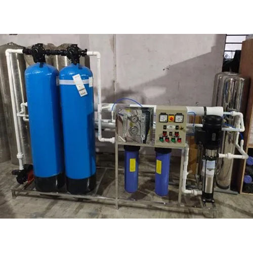 Semi Automatic 2000 Lph Ro Water Treatment Plant