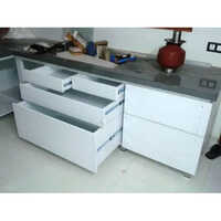 Pvc Modular Kitchen Carpenter Assembly