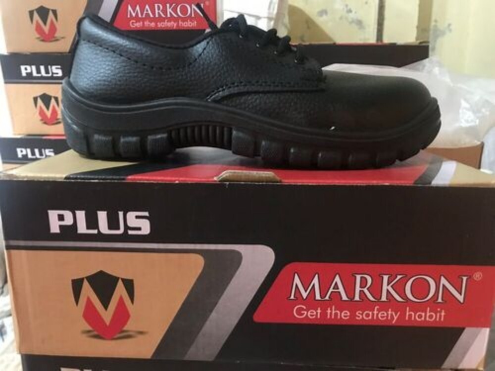 Labour Safety Shoes - Durable Rubber Sole, Steel Toe Protection, Slip-Resistant Design, Breathable Fabric