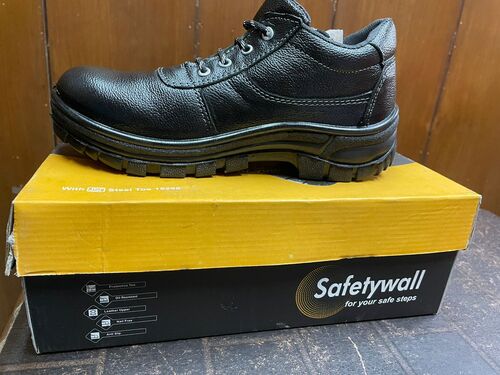 PU SAFETY SHOES