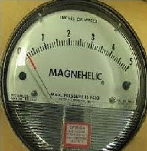 Analog DWYER Series 2000 Magnehelic Gauge In Kolkata West Bengal