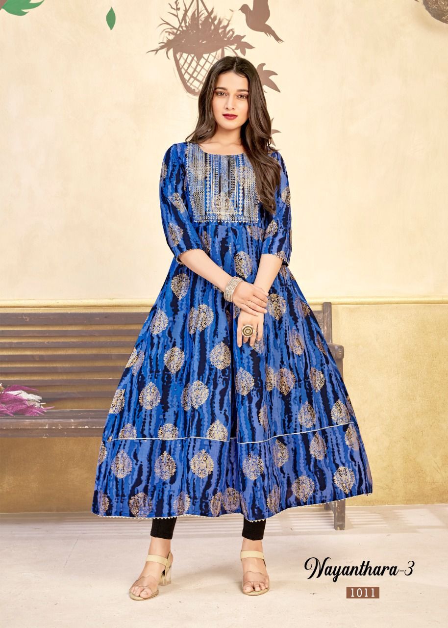 Women Foil Printed Rayon Kurti...