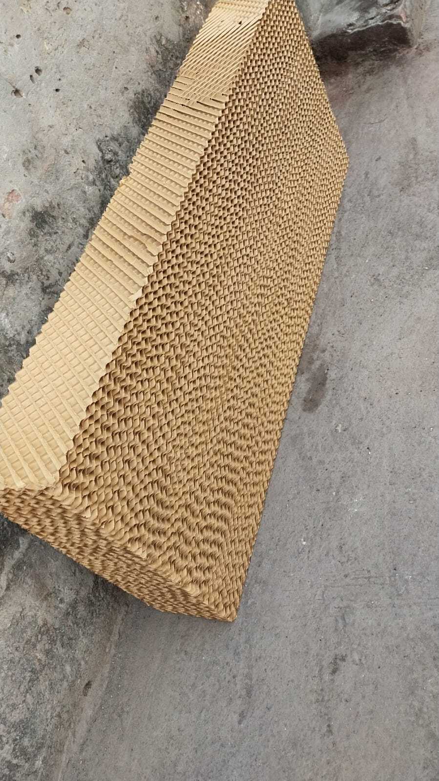300 MM Brown Evaporative Cooling Pad