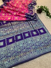 Women pretty and beautiful boutique Saree...