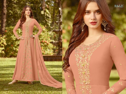 Women Heavy Georgette With Embroidery work Suit...