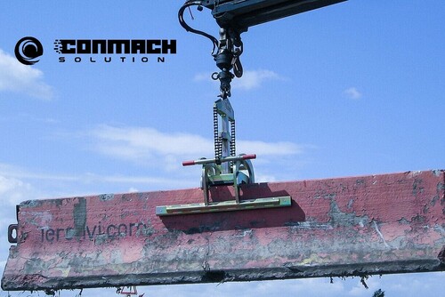 Concrete Barrier Lifting Clamp
