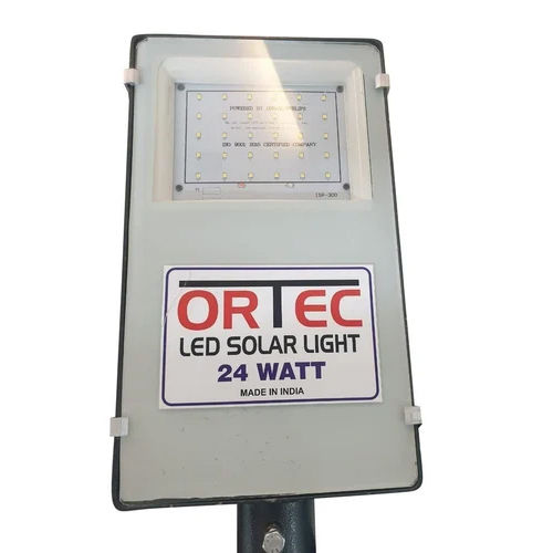 Black-White 24W Solar Led Street Light