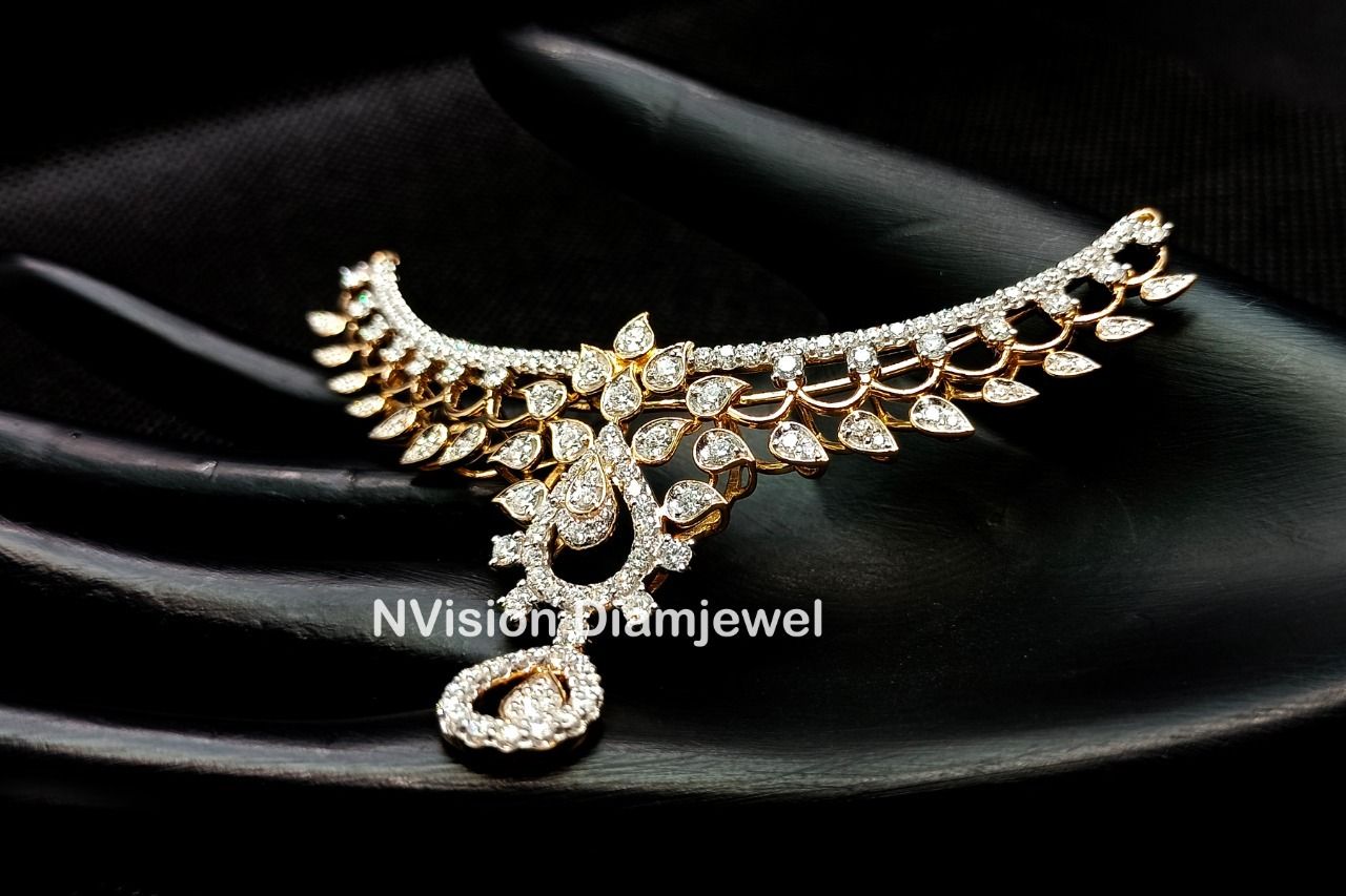 Natural Diamond Mangalsutra Pendant