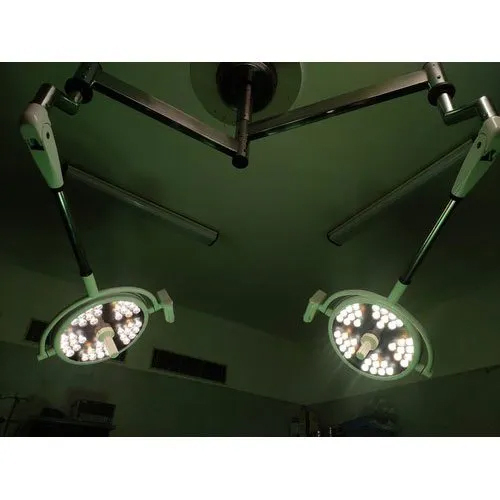 220V Operation Theatre Lights