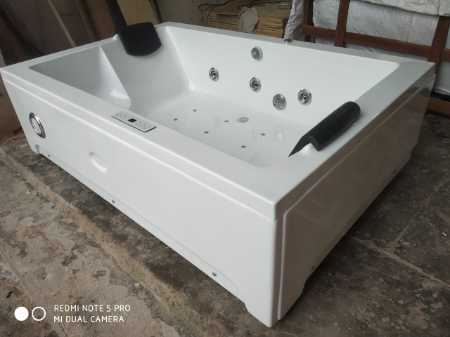 Rectangular Bathroom Bathtub