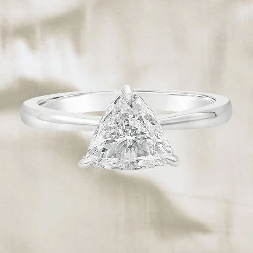 Ladies Solitaire Ring