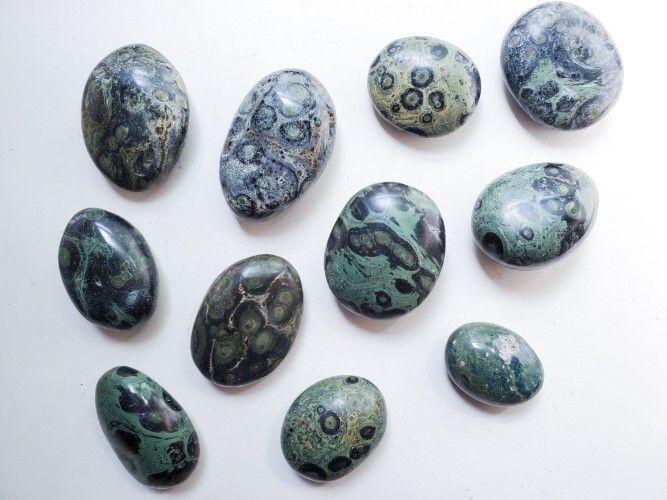 High Quality Beautiful Kambaba jasper Gemstone Palm Stone