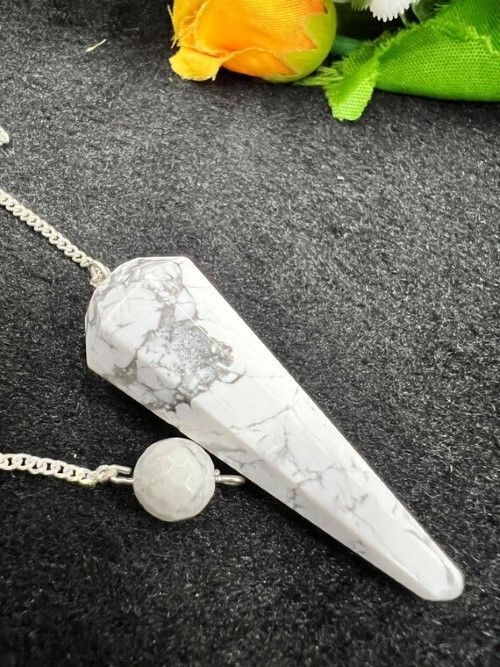 Howlite Gemstone Dowsing Cone Pendulum