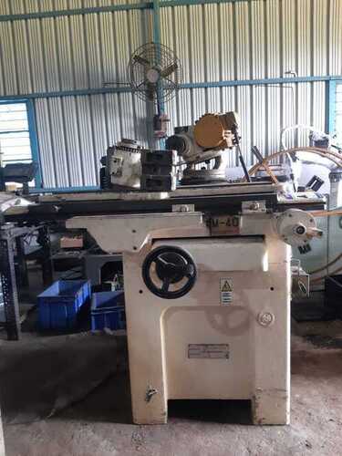 UNIVERSAL TOOL and CUTTER GRINDING MACHINE