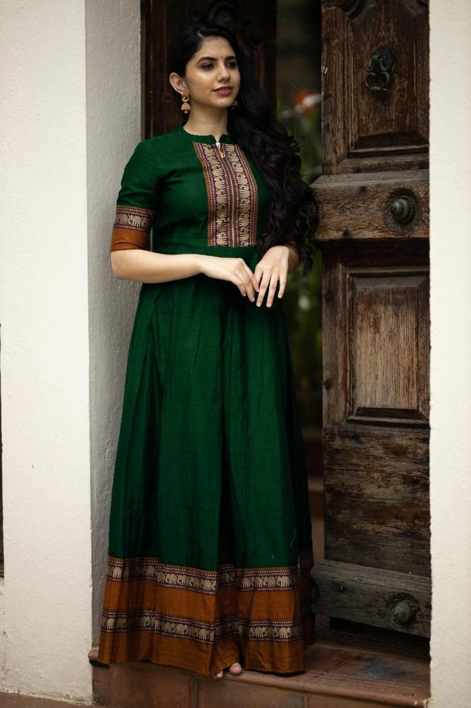 Women Elegant Cotton Stylish Neck Pattern Kurtis...