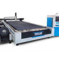 6Kw 6000W Raycus Pipe Laser Cutting Machine