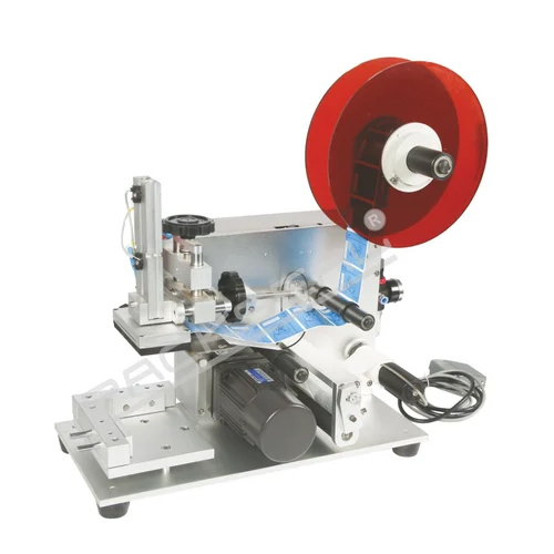 Semi Automatic Flat Labeling Machine
