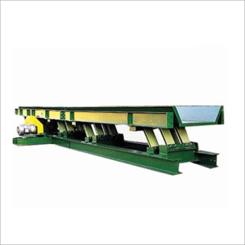 Vibrating Conveyor - Stainless Steel Material, Industrial Usage | Multi-Directional Elliptical Vibration for Efficient Bulk Material Movement