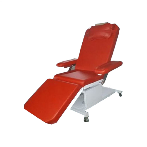 Adjustable Height Automatic Blood Donor Couch