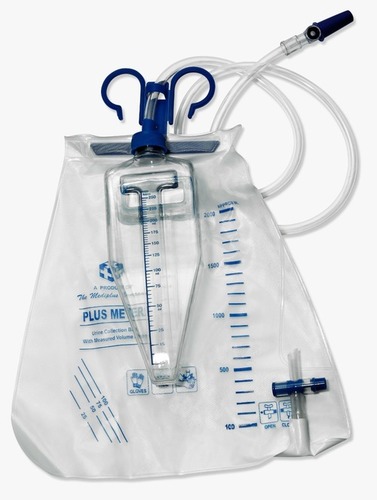 urine bag with measured volume