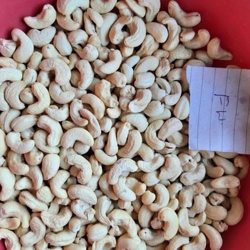 White Fw Cashew Nut