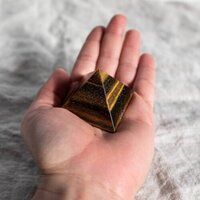 Natural Tiger Eye Gemstone Crystal Pyramid