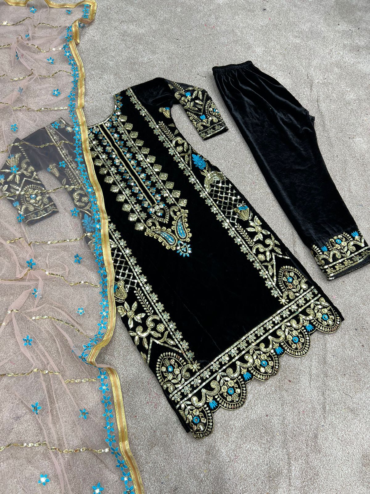 Women Designer Party Wear Look Top-Dupatta and Fully Stiched Bottom