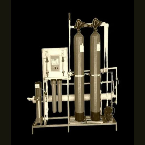 Stainless Steel 800Lph Automatic Reverse Osmosis Plant