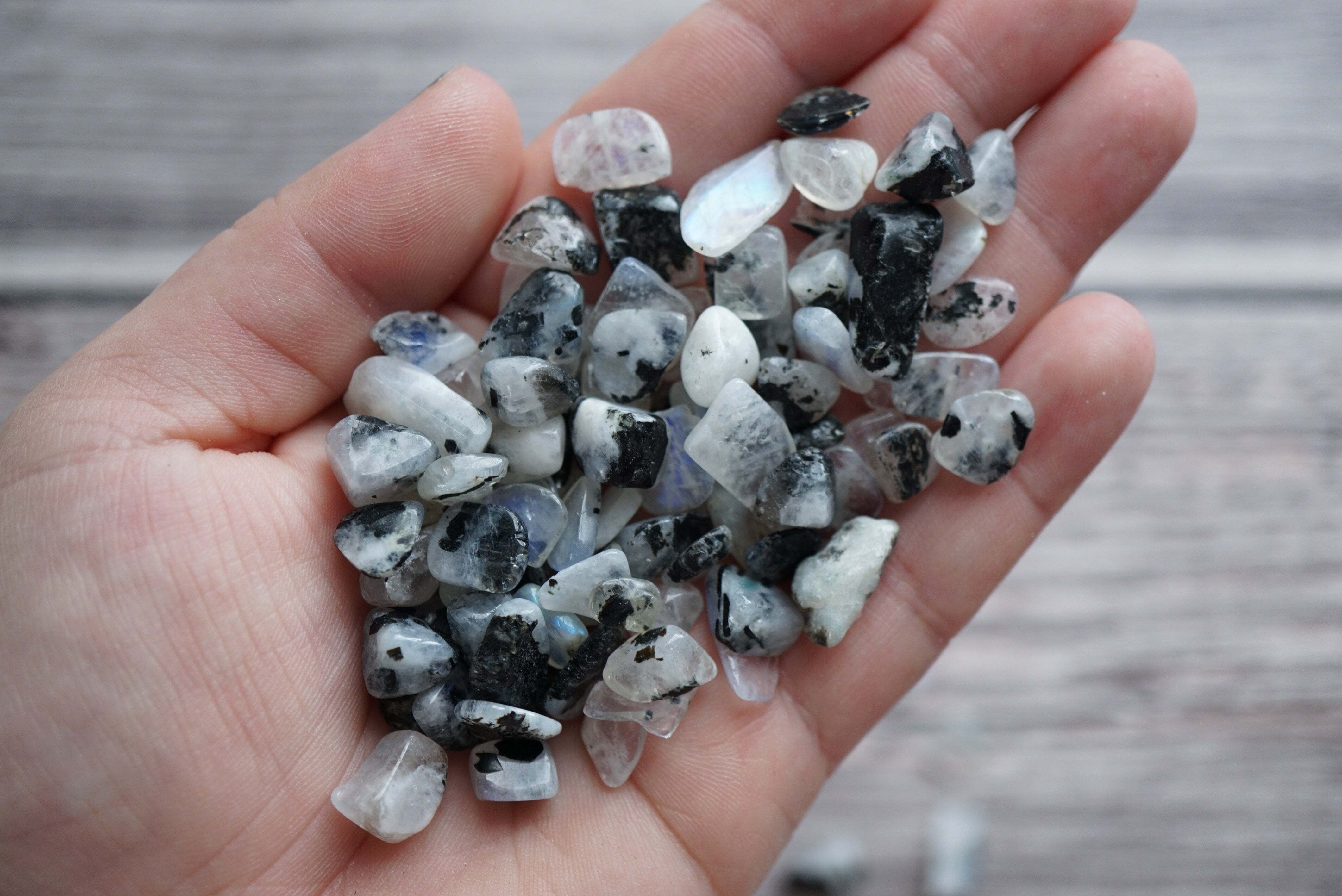 Natural Rainbow Moonstone Gemstone Chips