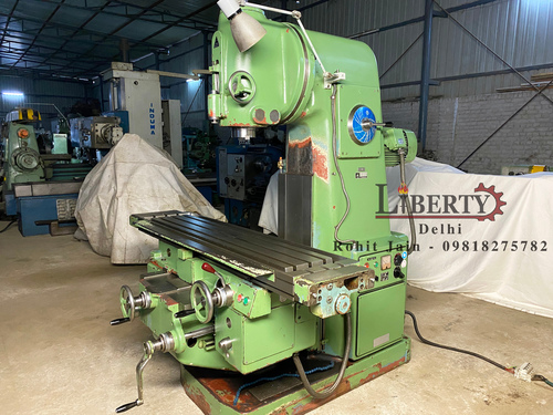 TOS FA4AV Vertical Milling machine