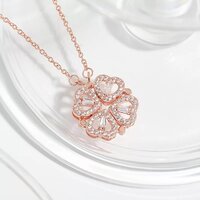 Rosegold-plated Two In One Magnetic Hearts Clover Pendant Necklace Gender: Women