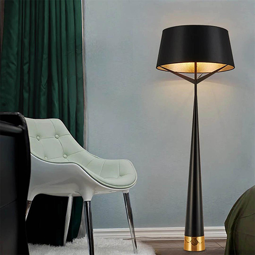 Black Floor Lamp