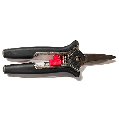 SE 876N Needle Nose Pruning Secateurs - Metal Material Various Sizes Available Matte Black Finish | Plastic Coated Handle Ideal for Precision Cutting