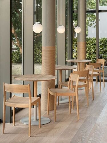 Modern Restaurant Table And Chair Set