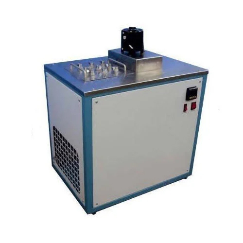 Low Temperature Water Bath - Features: Stable Operation