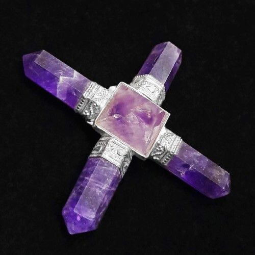 Natural Crystal Amethyst Gemstone 4 Point Pyramid Energy Generator