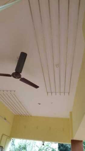 FIANZA CLOTH DRYING HANGERS IN TOWNHALL