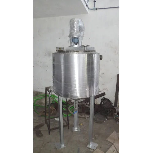 3 Phase Mixing Tank