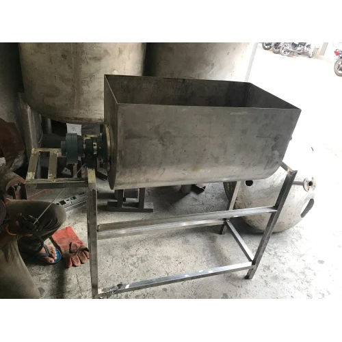 Powder Mixing Tank