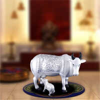 999 Hollow Silver Cow With Calf Statue - Shape: Multiple