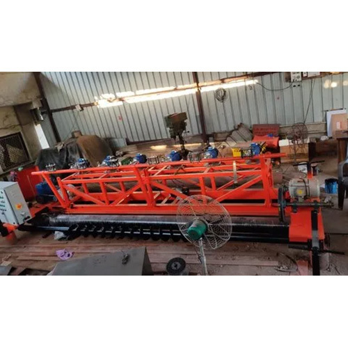 250 Mm Thiknesh CC Road Paver Machine