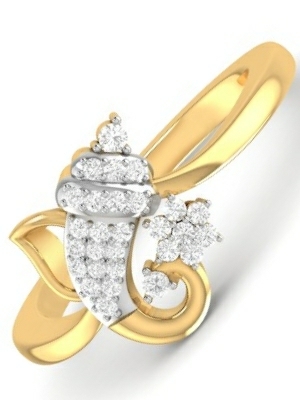 Diamond Ring - Diamond Carat Weight: 0.68 Carat