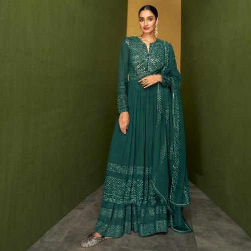 Ladies Georgette With Embroidery Suit